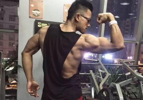 国产在线猛男自拍,揭秘网络红人的魅力与争议